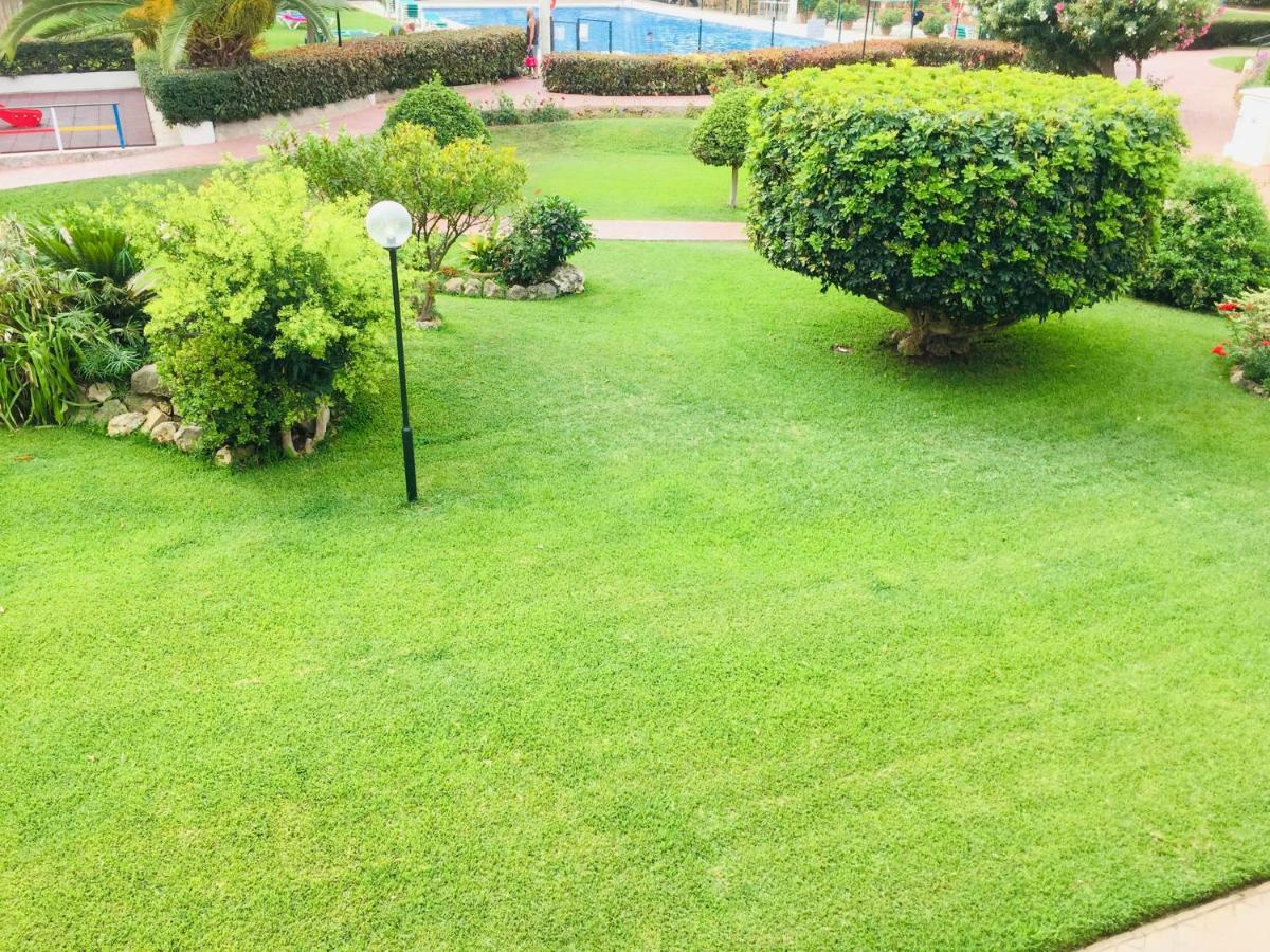 Carihuela Palace Beach Appartement Torremolinos Buitenkant foto