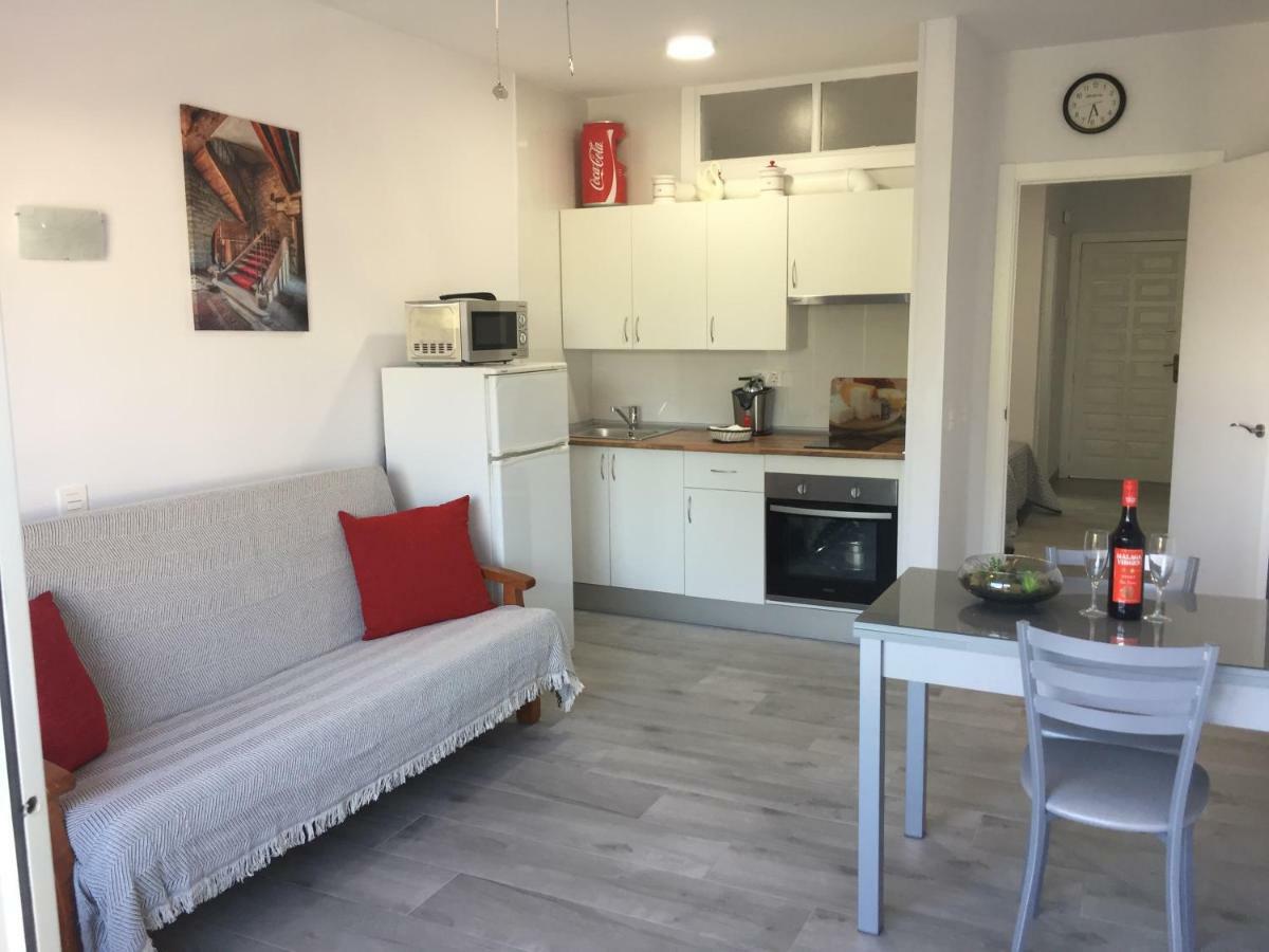 Carihuela Palace Beach Appartement Torremolinos Buitenkant foto